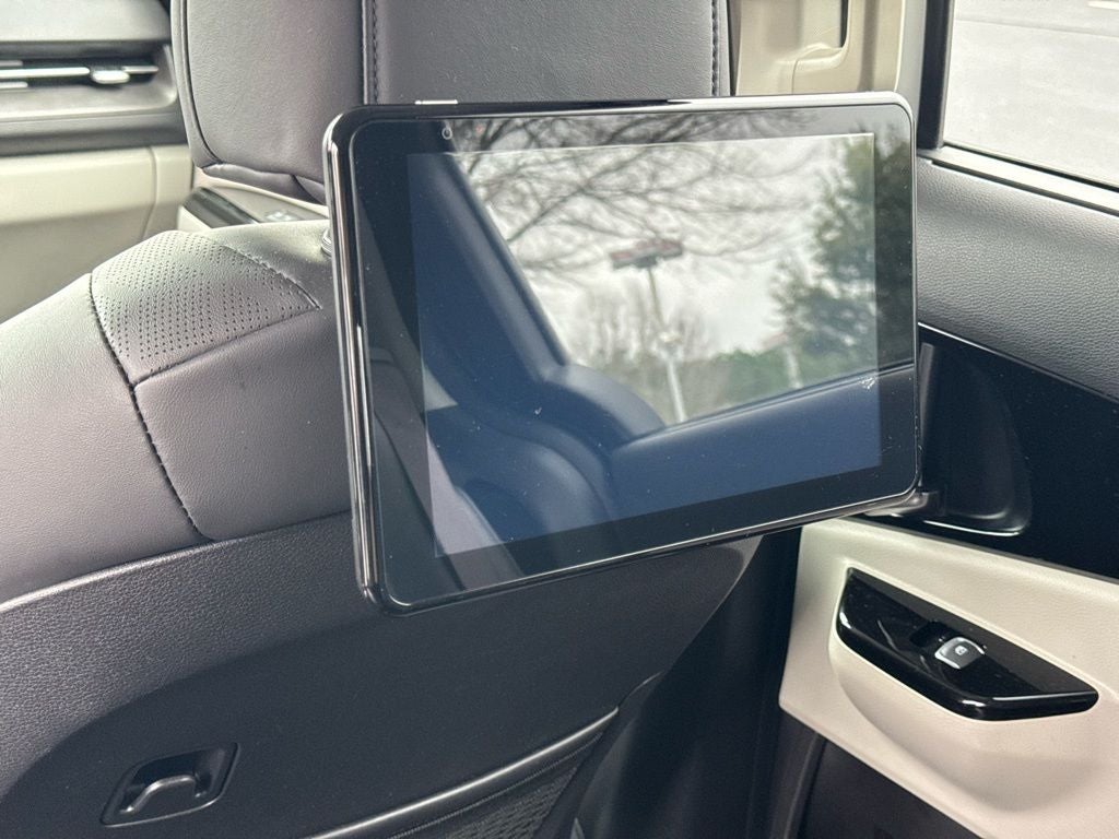 2022 Kia Carnival SX