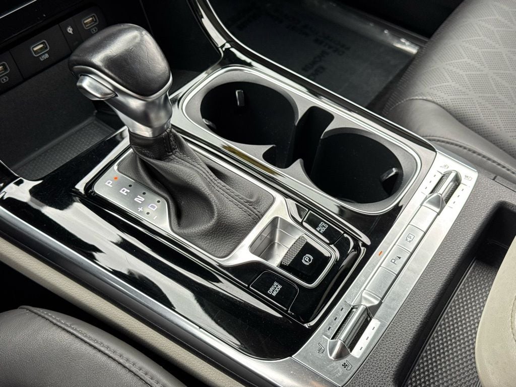 2022 Kia Carnival SX