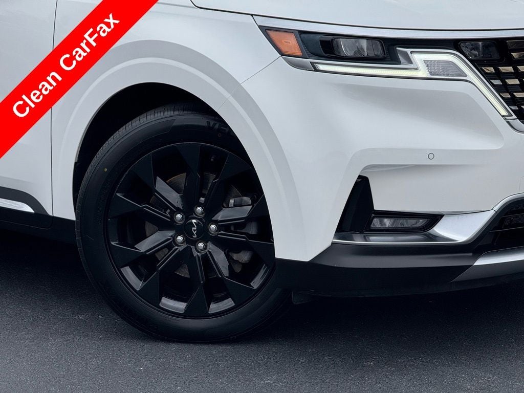 2022 Kia Carnival SX