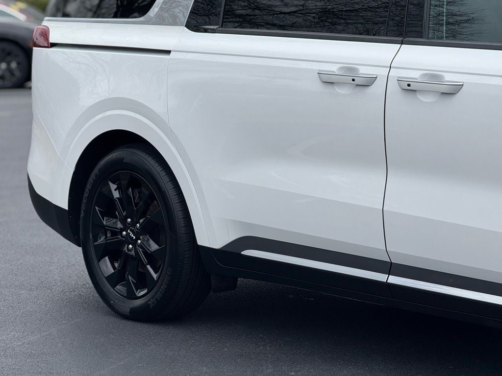 2022 Kia Carnival SX