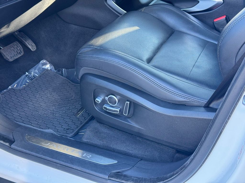 2022 Jaguar F-PACE P250 S