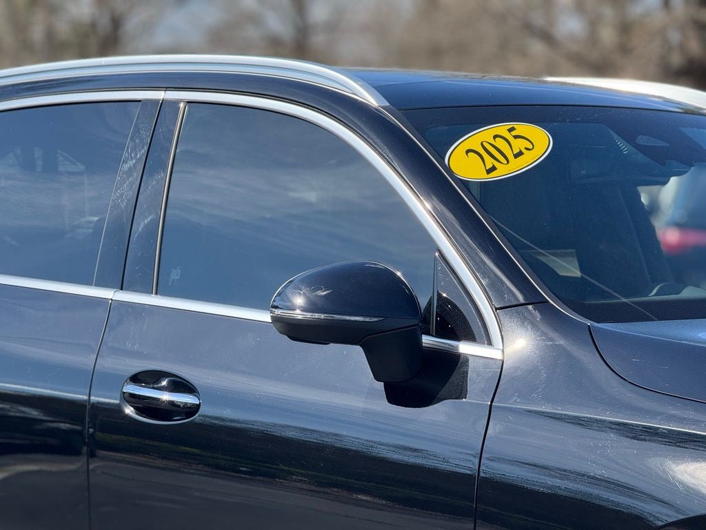 2025 Mercedes-Benz GLC GLC 300 4MATIC®