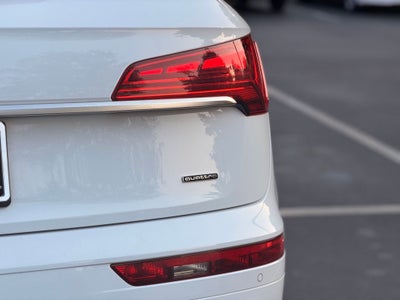 2024 Audi Q5 45 S line Premium quattro