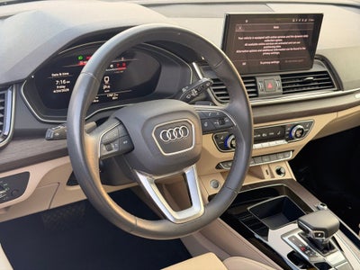 2024 Audi Q5 45 S line Premium quattro