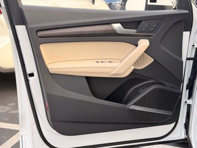 2024 Audi Q5 45 S line Premium quattro