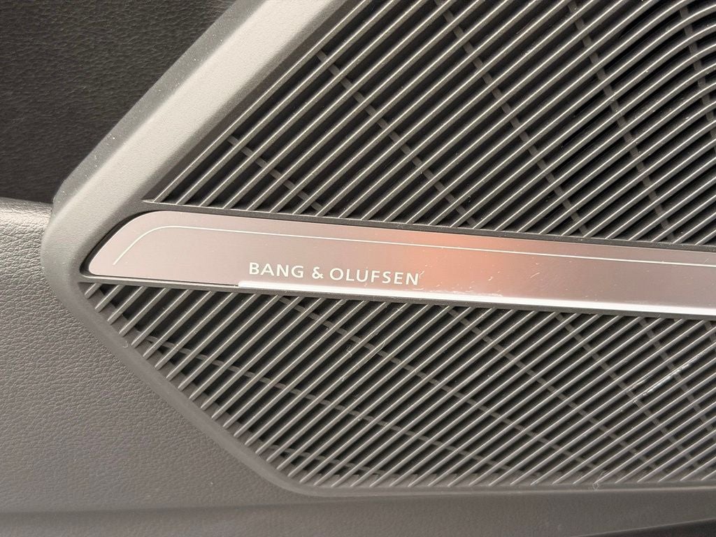 2022 Audi Q5 45 S line Premium quattro
