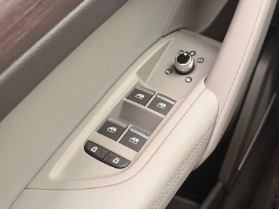 2022 Audi Q5 45 S line Premium quattro