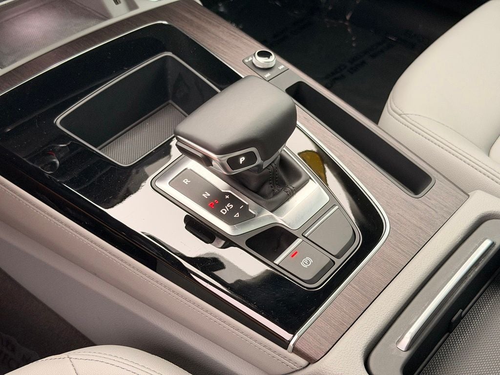 2022 Audi Q5 45 S line Premium quattro
