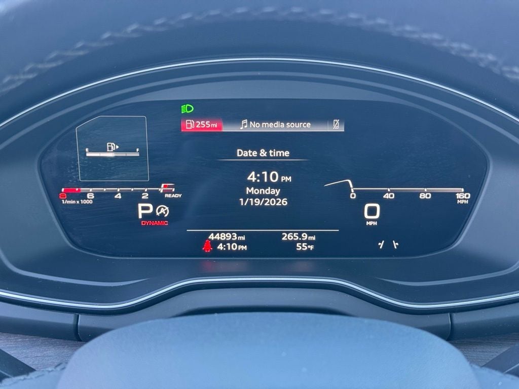 2024 Audi Q5 45 S line Premium quattro