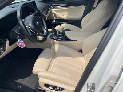 2022 BMW 5 Series 530i