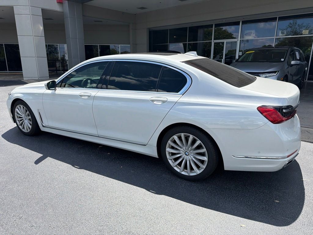 2020 BMW 7 Series 740i