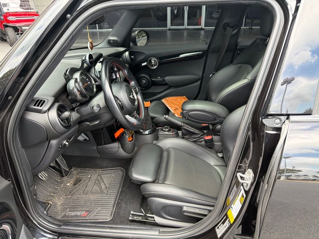 2018 MINI Cooper S Base