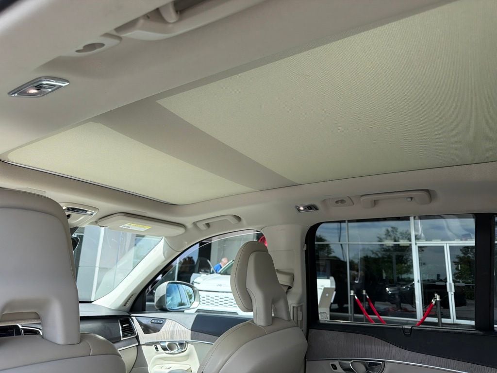 2021 Volvo XC90 T6 Inscription